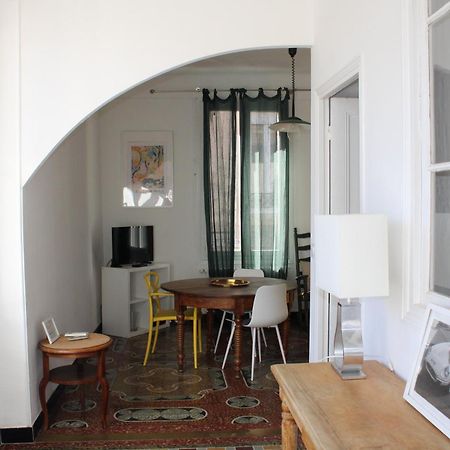 Superbe Appartement Avec Parking Sur Place Nimes Bagian luar foto