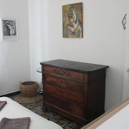 Superbe Appartement Avec Parking Sur Place Nimes Bagian luar foto