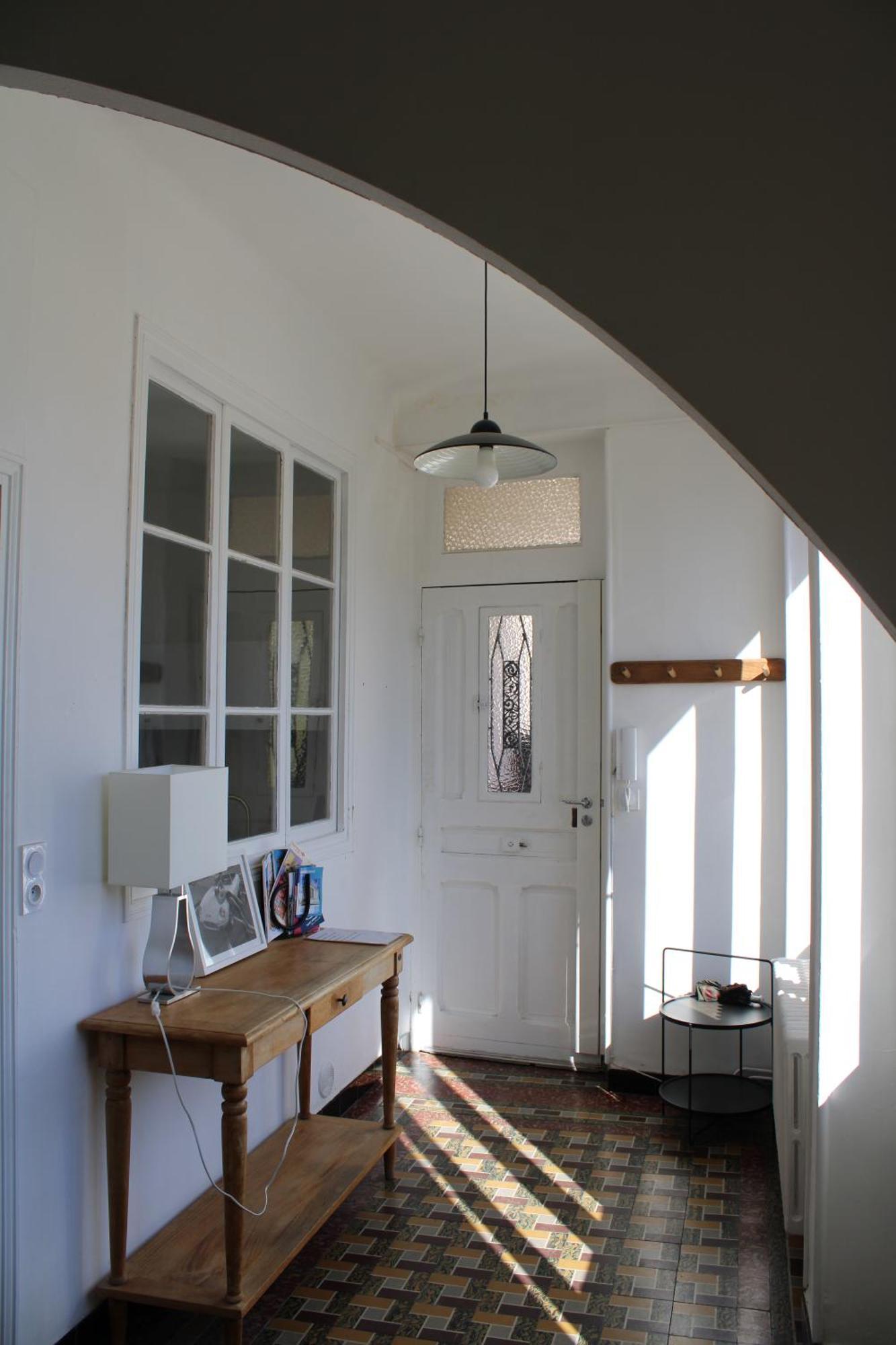 Superbe Appartement Avec Parking Sur Place Nimes Bagian luar foto